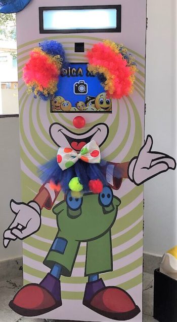 32-1024x1024-423x396 Totem Fotográfico